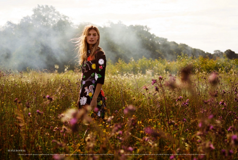 Renee Meijer en Romy Schönberger for Harpers Bazaar Dutch September 2014 Photographer Violaine Chapa 