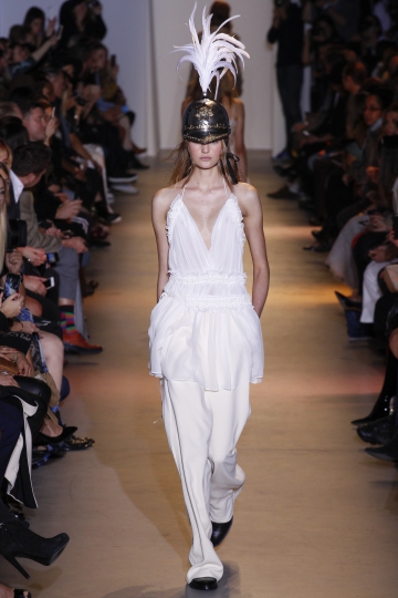Sanne Vloet shows Paris Spring Summer 2016 John Galliano