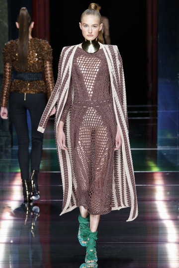 Sanne Vloet shows Paris Spring Summer 2016 Balmain