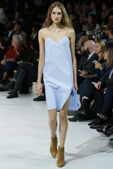 Sanne Vloet shows Paris Spring Summer 2016 Courreges
