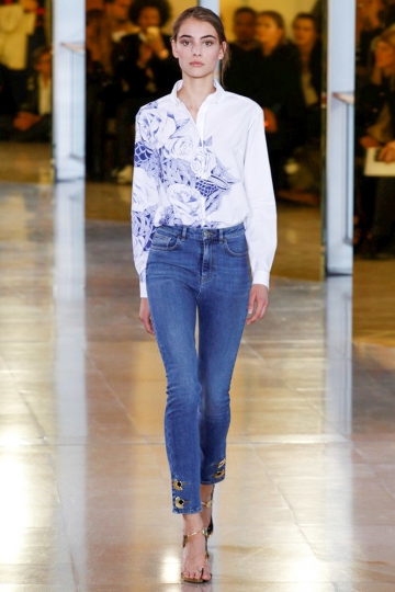 Romy Schönberger shows Paris Spring Summer 2016 Anthony Vaccarello