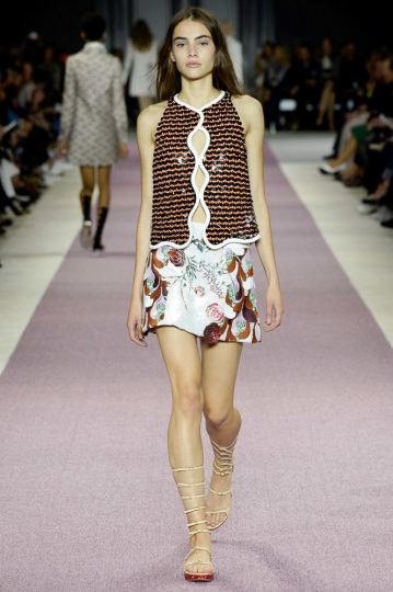 Romy Schönberger shows Paris Spring Summer 2016 Giambattista Vali