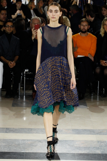 Romy Schönberger shows Paris Spring Summer 2016 Sacai