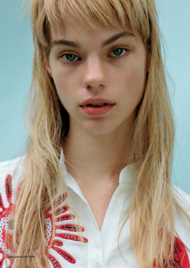 Estella Boersma for Re-Edition Magazine November 2015 Photographer Richard Bush 