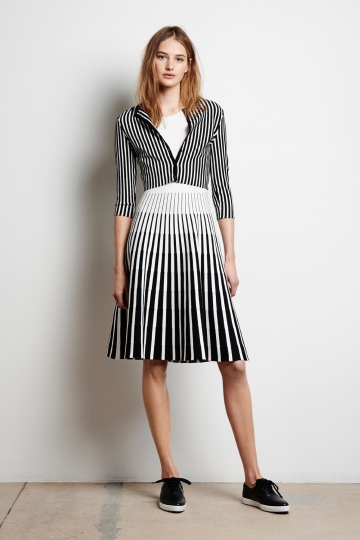 Sanne Vloet for Tomas Maier Pre-Fall 2016 