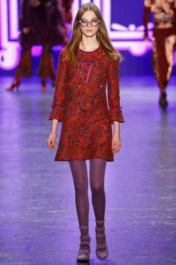Estella Boersma shows NY Fall 2016 Anna Sui