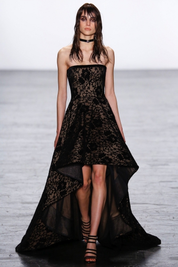 Romy Schönberger shows NY Fall 2016 Tadashi Shoji