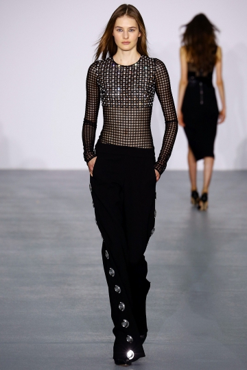 Sanne Vloet shows London Fall 2016 David koma