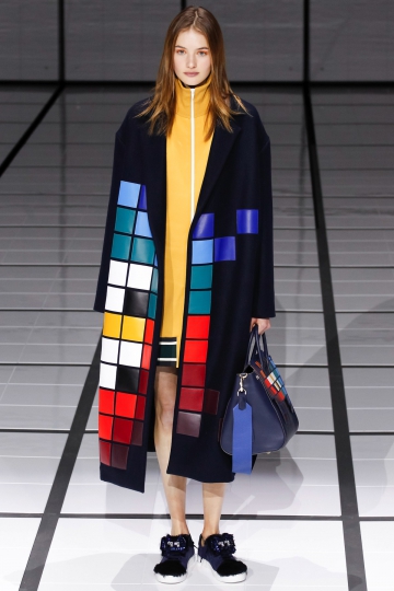 Sanne Vloet shows London Fall 2016 Anya Hindmarch 