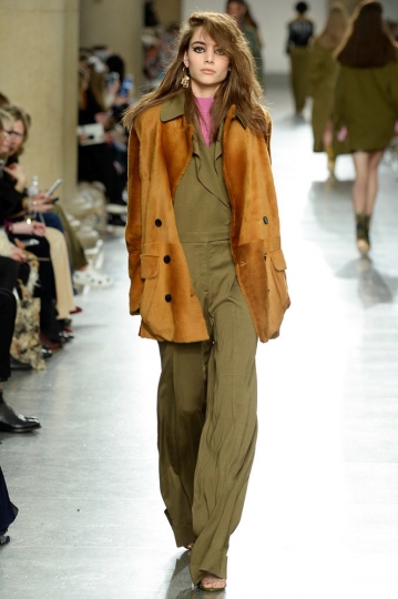 Romy Schönberger shows London Fall 2016 Top Shop