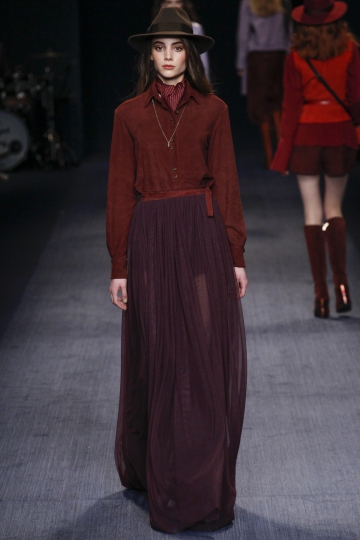 Romy Schönberger shows Milan Fall 2016 Trussardi