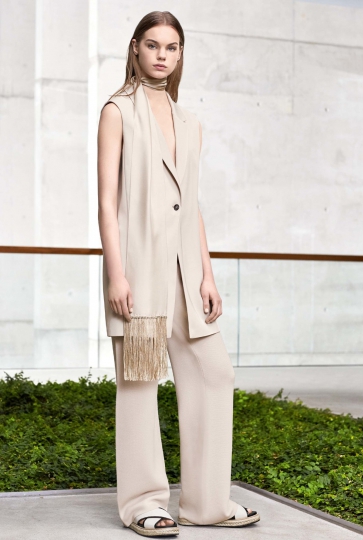 Estella Boersma for Boss Resort F/W 2016 Photographer Tobias Lundqvist 