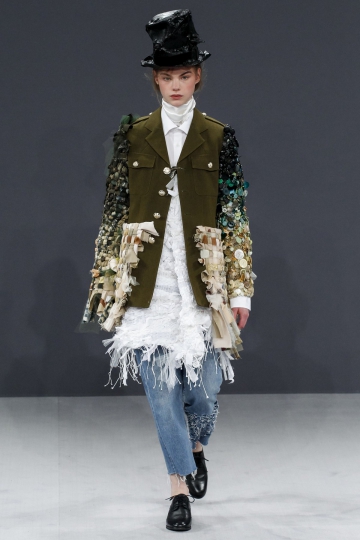 Estella Boersma Couture shows Fall 2016 Paris Viktor & Rolf