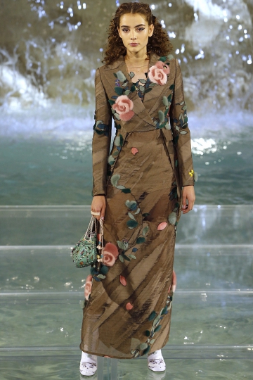 Romy Schonberger Couture show Fendi Fall  2016 at the Trevi Fountain Rome 