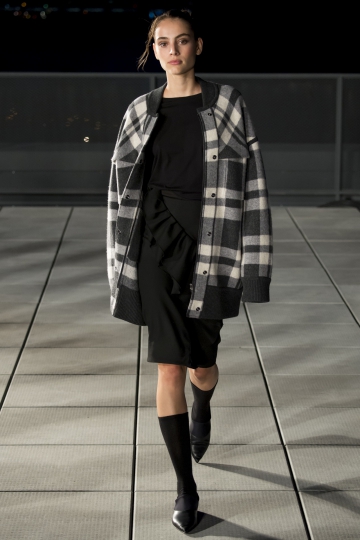 Romy Schönberger shows NY Spring 2017 Thakoon