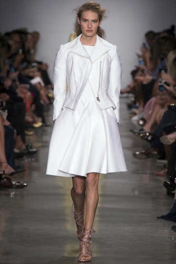 Sanne Vloet Shows NY Spring 2017 Zac Posen