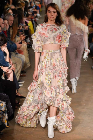 Romy Schönberger shows Milan Spring 2017 Phylosophy