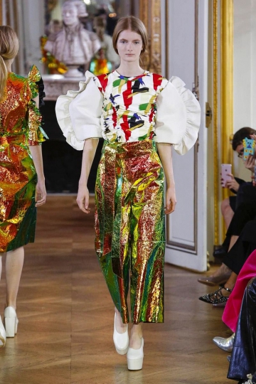 Veerle Verboom shows Parijs Spring 2017 Drome