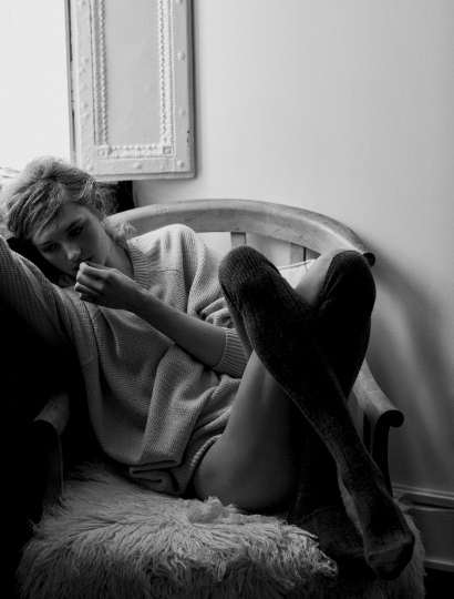 Sanne Vloet for Monrowe Magazine January 2017 photographer Diego Uchitel, stylist Liz Mclean 