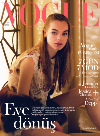 Estella Boersma for Vogue Turkey January 2017, photographer Tom Craig, stylist Konca Aykan, hair Karin bigler, make-up Lotten Holmqvist 