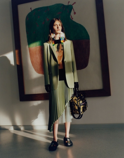 Lais van Niel for Christopher Kane Pre-Fall 2017 