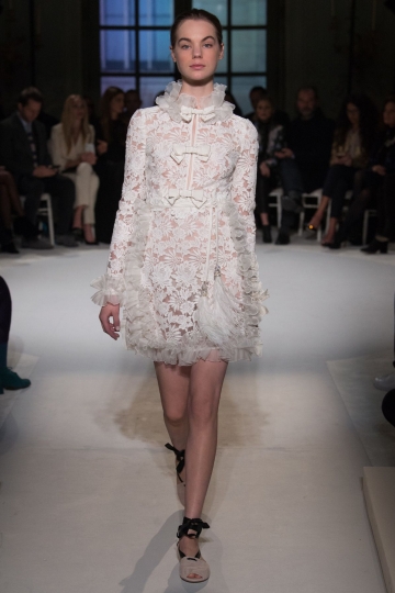 Estella Boersma Couture shows Spring 2017 Giambattista Valli