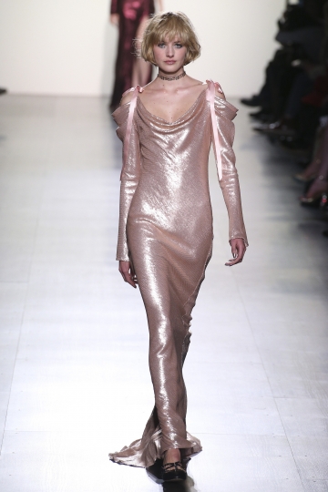 Sanne Vloet for shows Fall/Winter NY 2017 Tadashi Shoji 