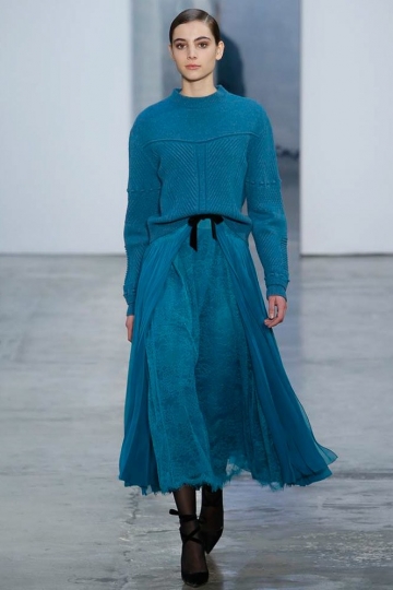 Romy Schönberger for shows Fall/Winter NY 2017 Carolina Herrera