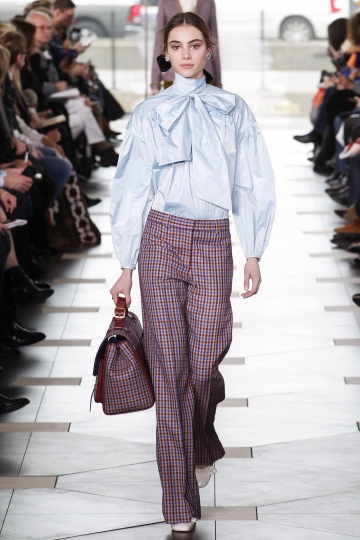 Romy Schönberger for shows Fall/Winter NY 2017 Tory Burch