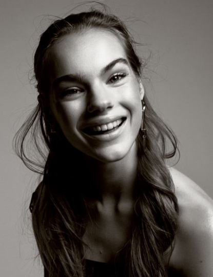 Estella Boersma for Intermission Magazine, photographer John Scarisbrick, stylist Robert Rydberg 