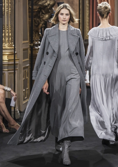 Sanne Vloet show Massimo Dutti FW 2017 