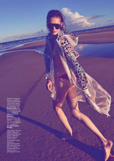 Sanne Vloet for Spanish Marie Claire July 2017, photographer Sergi Pons, stylist Rut Baticón 