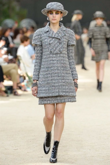 Romy Schönberger Couture shows Parijs Fall 2017 Chanel Couture