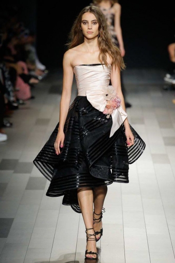 Romy Schönberger shows NY SS 2018 Marchesa