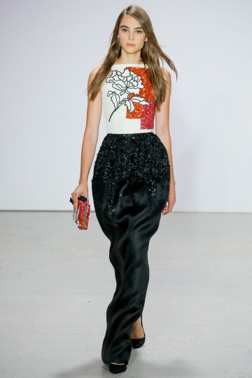 Romy Schönberger shows NY SS 2018 Oscar de la Renta 