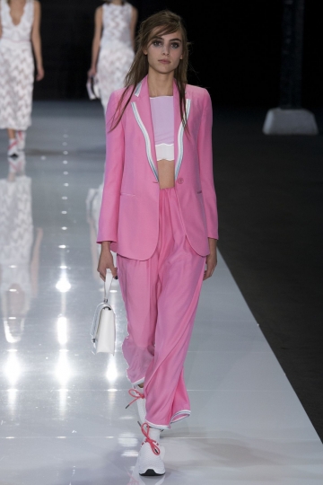 Romy Schönberger shows London SS 2018 Emporio Armani 