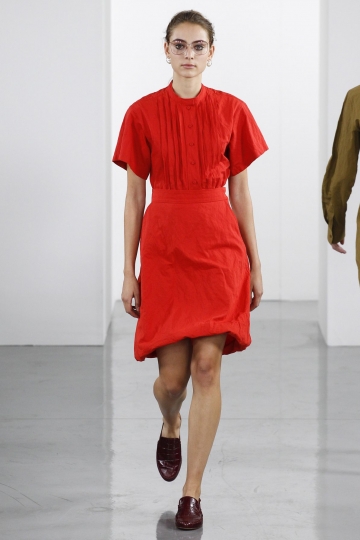 Romy Schönberger shows London SS 2018 Ports 1961