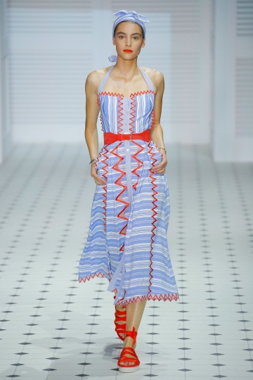 Romy Schönberger shows London SS 2018 Temperley London