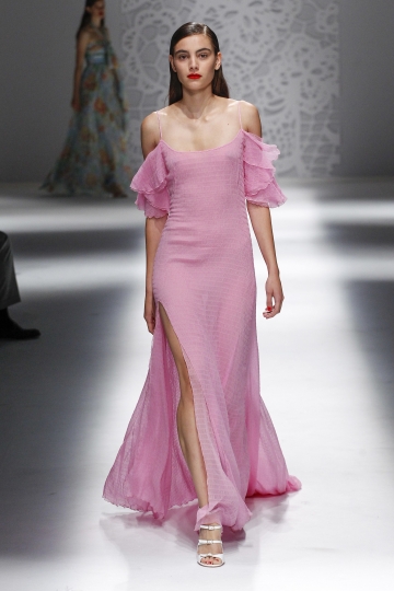 Romy Schönberger shows Milan SS 2018 Blumarine