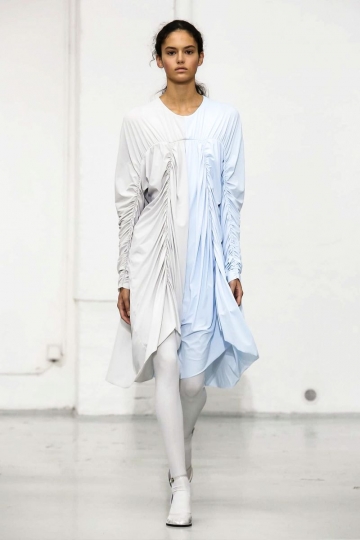 Nikki Vonsee shows Paris SS 2018 Paskal