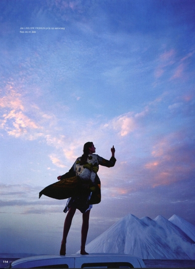 Hanna Verhees for Jan Magazine December 2017, Photographer Roger Neve, Stylist Ramona da Cruz Lopes, Hair and Make-up Magdalena Loza 