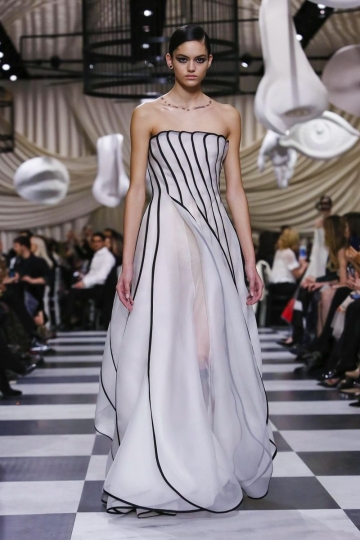 Nikki Vonsee for Couture shows SS 2018 Dior