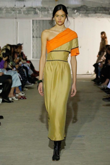 Nikki Vonsee shows NY Fall 2018 Maryam Nassir Zadeh 