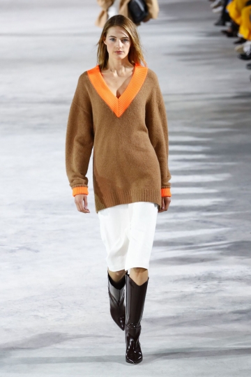 Sanne Vloet shows NY Fall 2018 Tibi Fall 