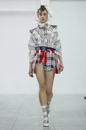 Romy Schönberger shows London Fall 2018 Fashion East