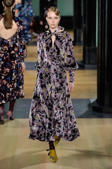 Demy de Vries shows London Fall 2018 Erdem