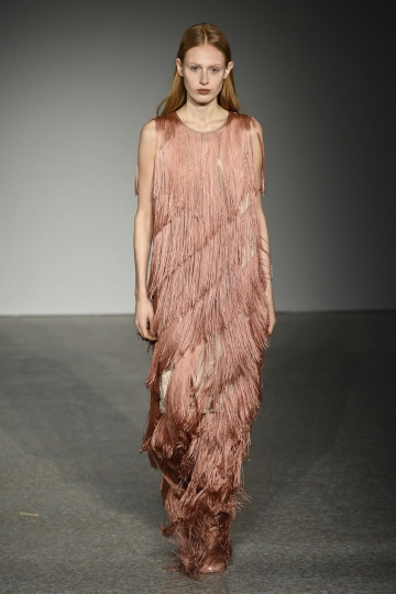 Melody Vroom shows Milan Fall 2018 Erika Cavallini