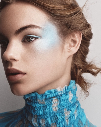 Estella Boersma for Vogue Mexico April 2018, Photographer Tom Schirmacher, Hair Gavin Harwin, Make-up James Kaliados 