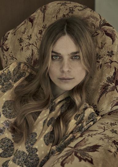 Kim Noorda for Glamour Spain May 2019, Photographer Bela Adler, Stylist Mapi Vidal, Hair and Make-up Sonia 