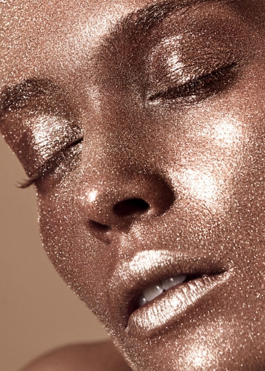 Rianne Haspels for Factice Magazien July 2018, Photographer Stephanie Pistel, Stylist Anat Duchtwald, Hair en Make-up Esther van Maanen 